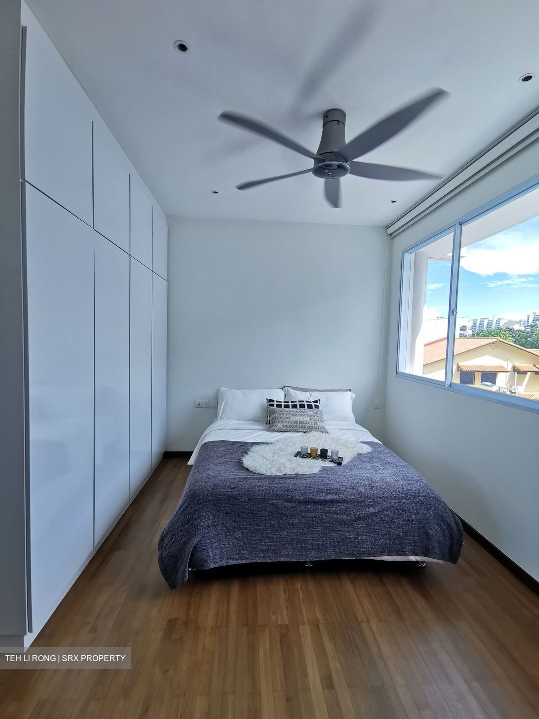Sarina Terrace (D14), Terrace #587617881
